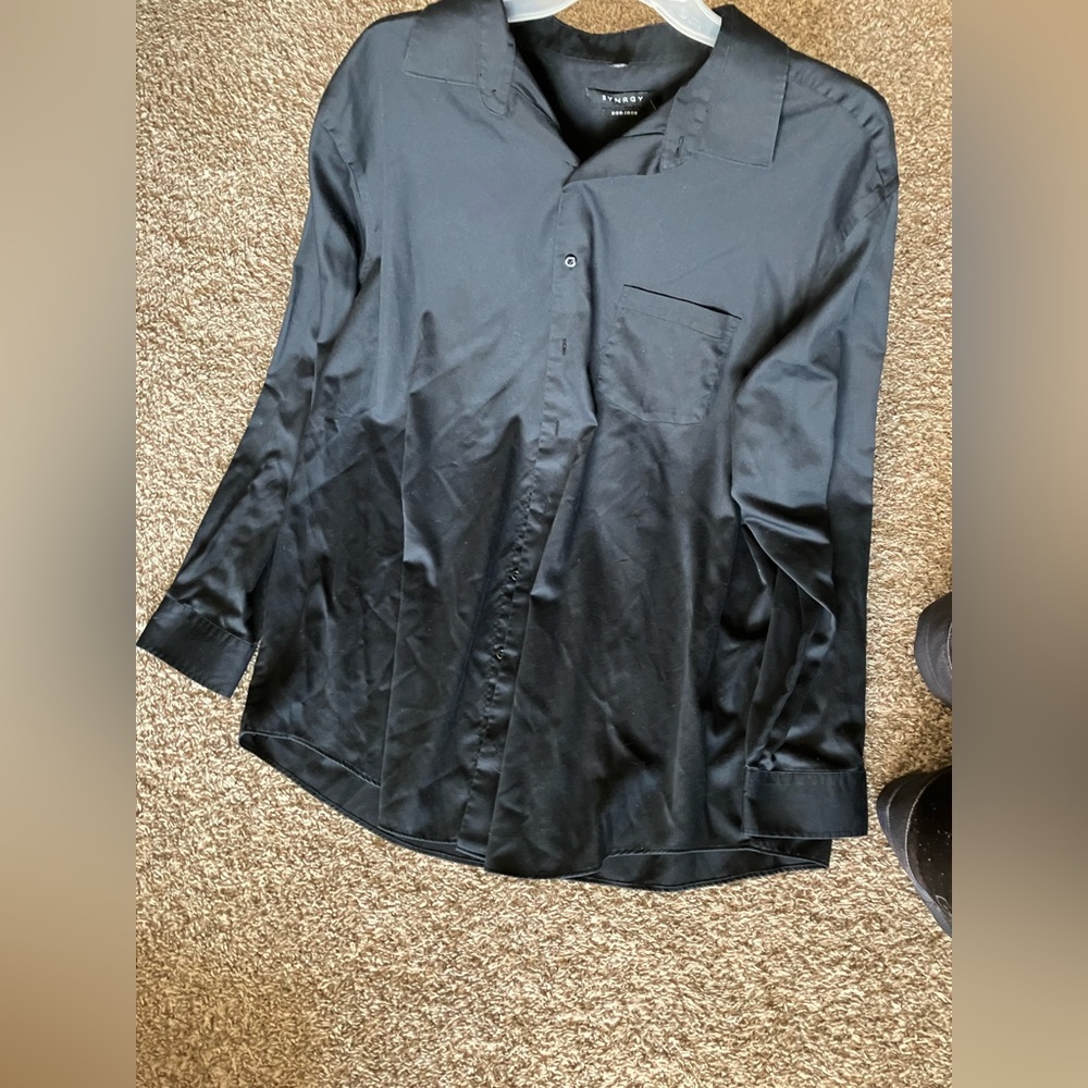 XLarge Used Men's Black Dress Shirt